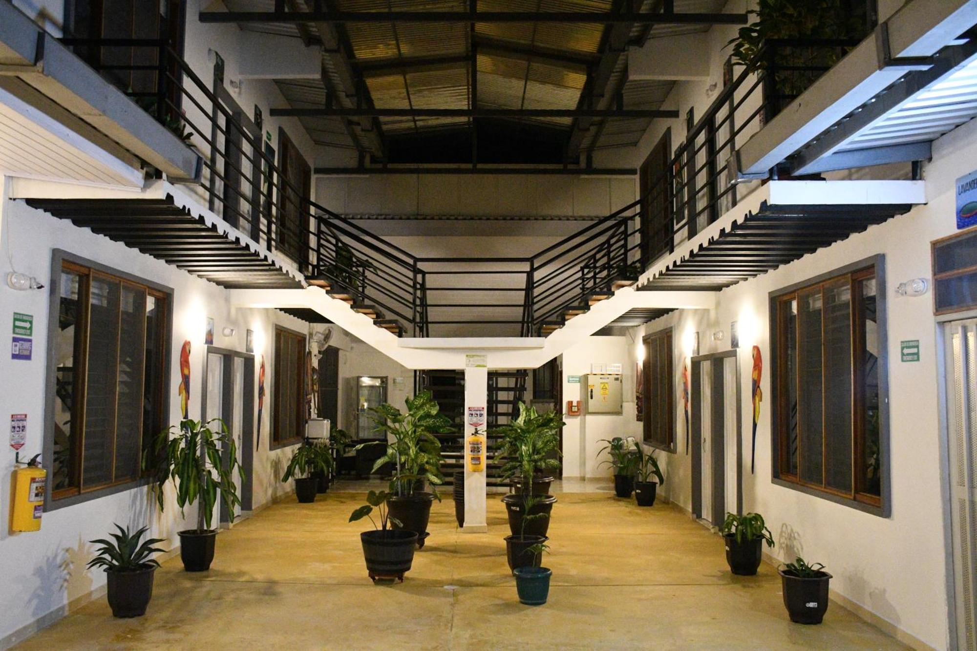Cruz Roja - Turismo Solimoes Letícia Exterior foto